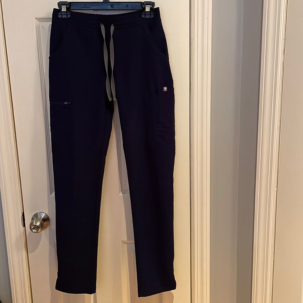 FIGS Scrub Pants